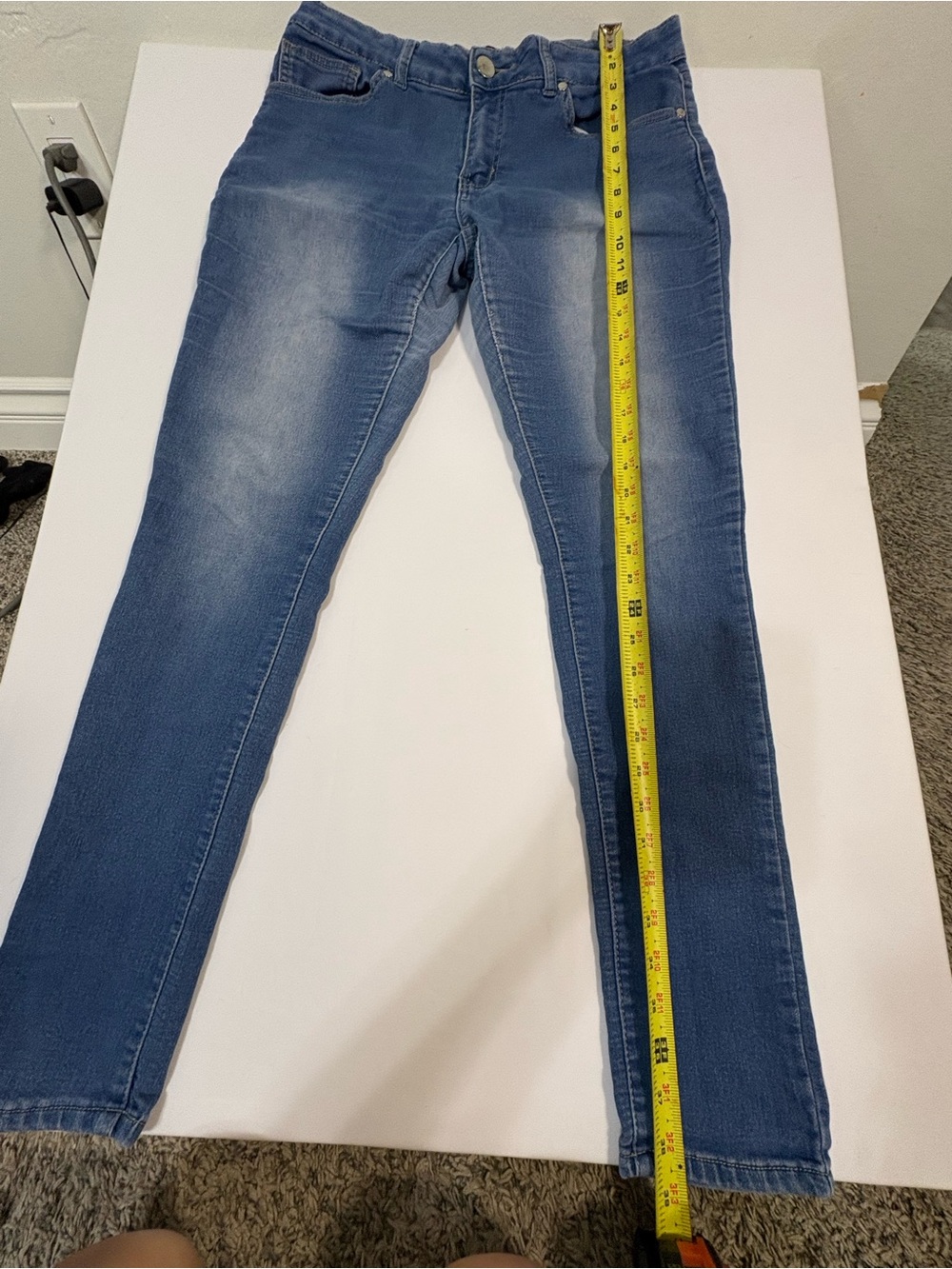 Sz 11/12 Women's Skinny Stretch Jeans in Blue - Slim Mid-Rise